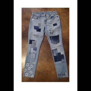 thrifty jeans with designs